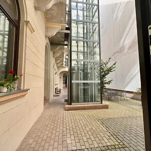 *** מלון דירות Gracia House הונגריה